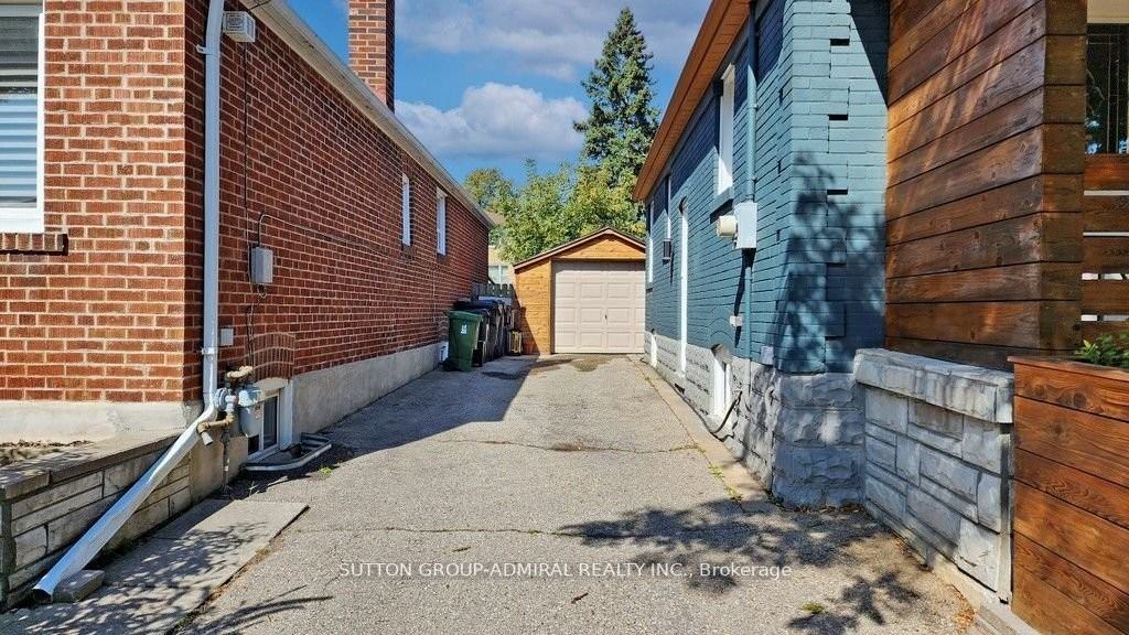 68 Heman St - Photo 6 of 27