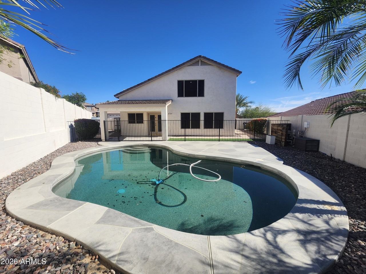 15846 S 17th Ln - Photo 2 of 41