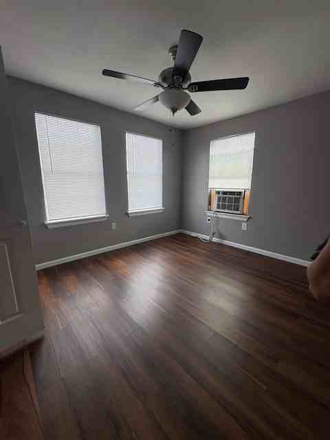 507 71st StreetUnit a #15 - Photo 6 of 9