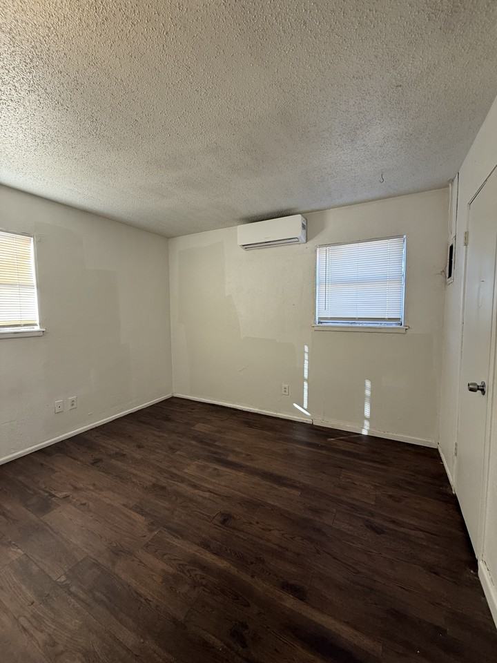 824 Vanda Ave #1 - Photo 6 of 7