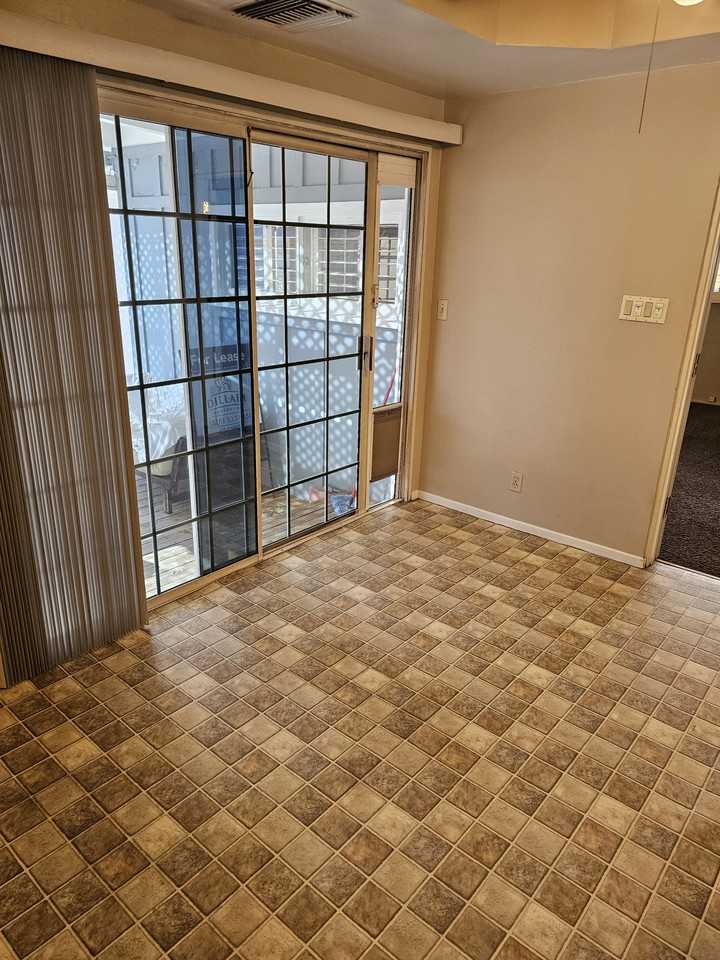 707 N Lima St #1 - Photo 4 of 23