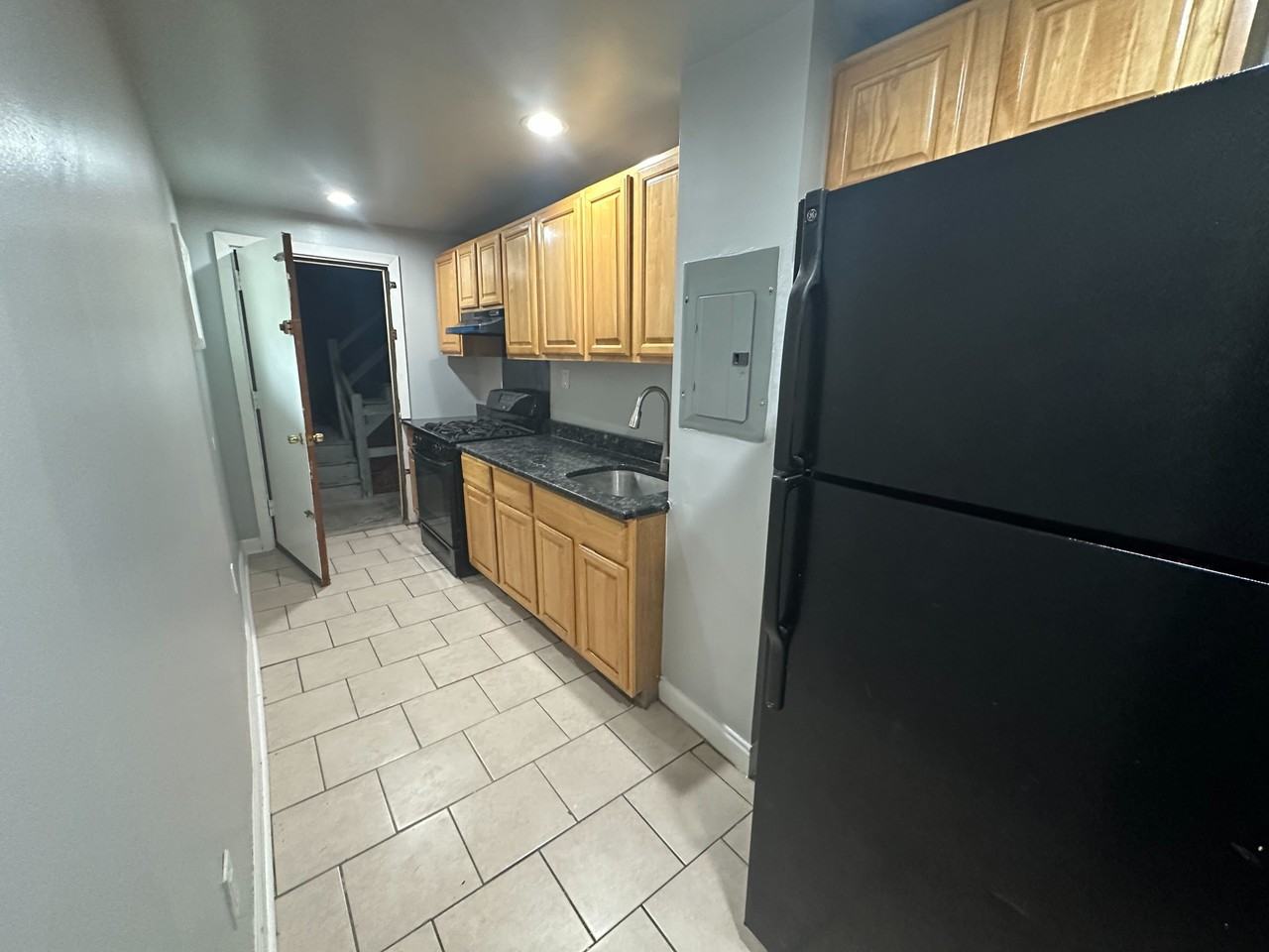 529 E Brinton St #1 - Photo 2 of 16