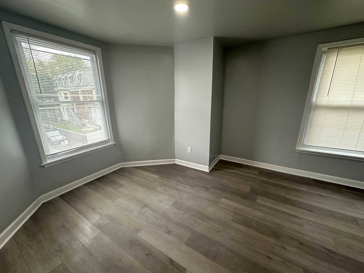 529 E Brinton St #1 - Photo 6 of 16