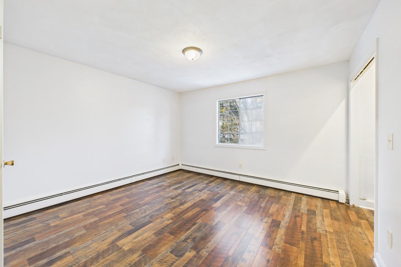 20 Oak Street - 1Unit 6 #1 - Photo 7 of 12