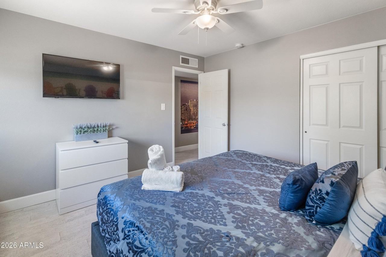 8301 E Monterosa St - Photo 3 of 50