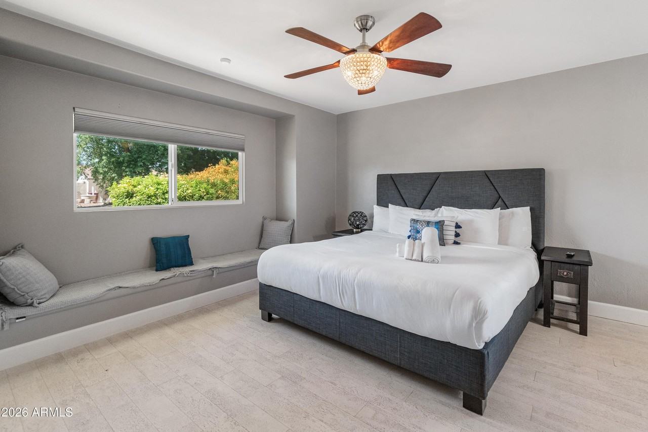 8301 E Monterosa St - Photo 7 of 50