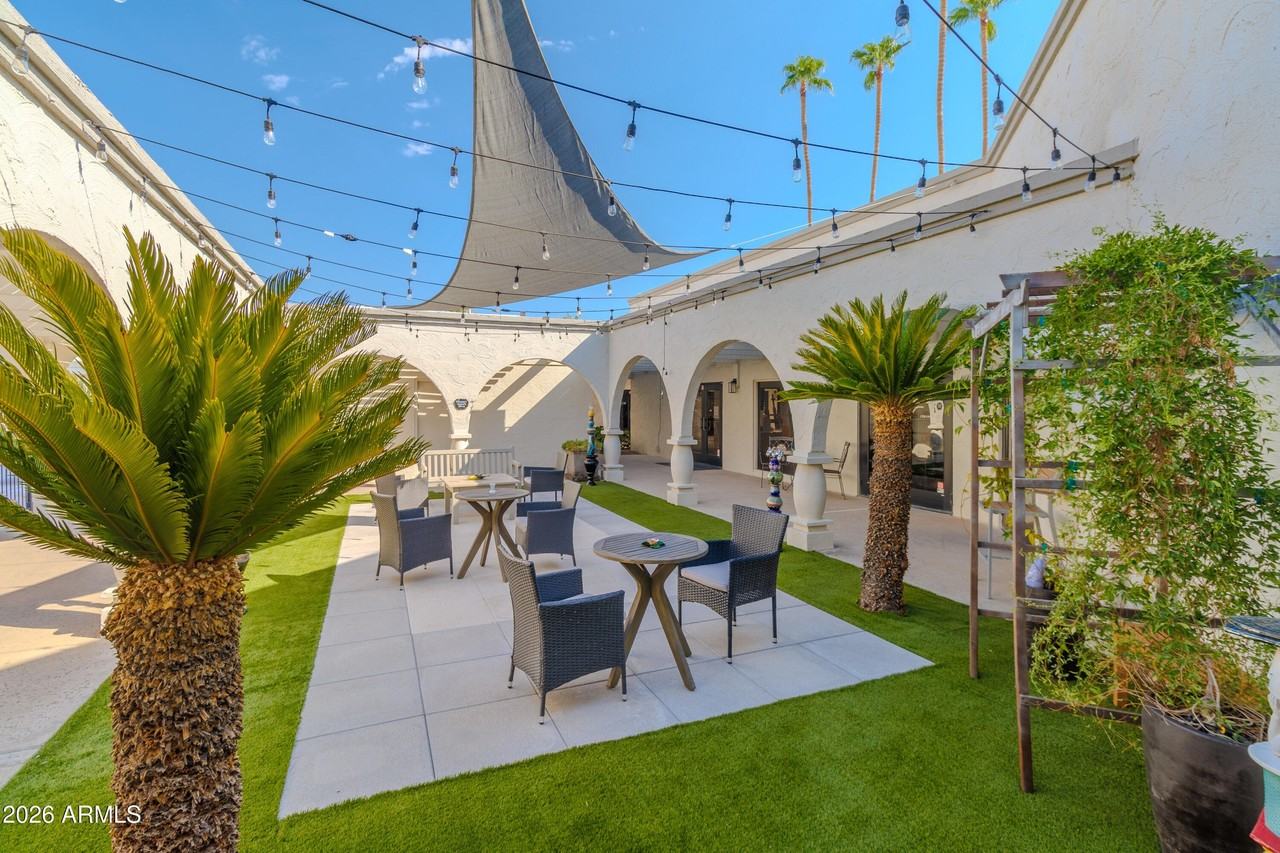 7870 E Camelback Rd Unit 210 #210