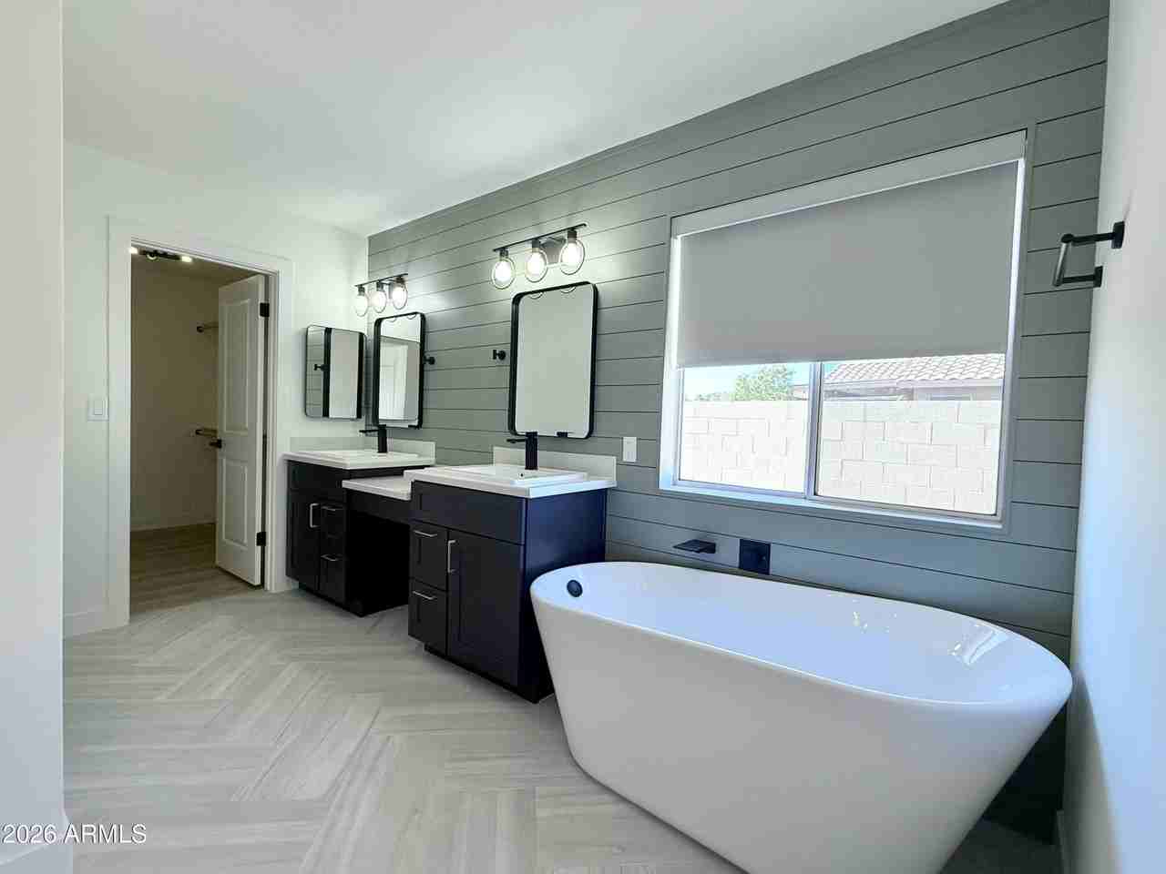 6891 W Via Del Sol Dr - Photo 2 of 25