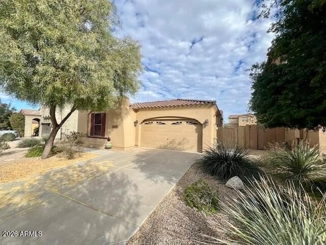 13451 S 186th Dr - Photo 2 of 34