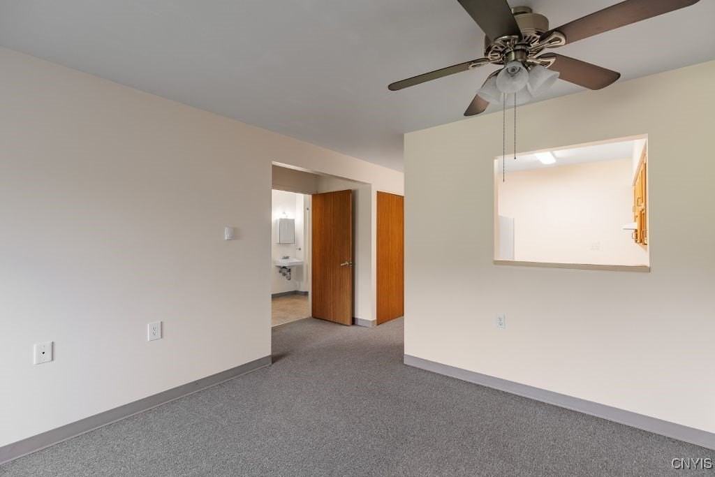 224 Leray St - Photo 4 of 15