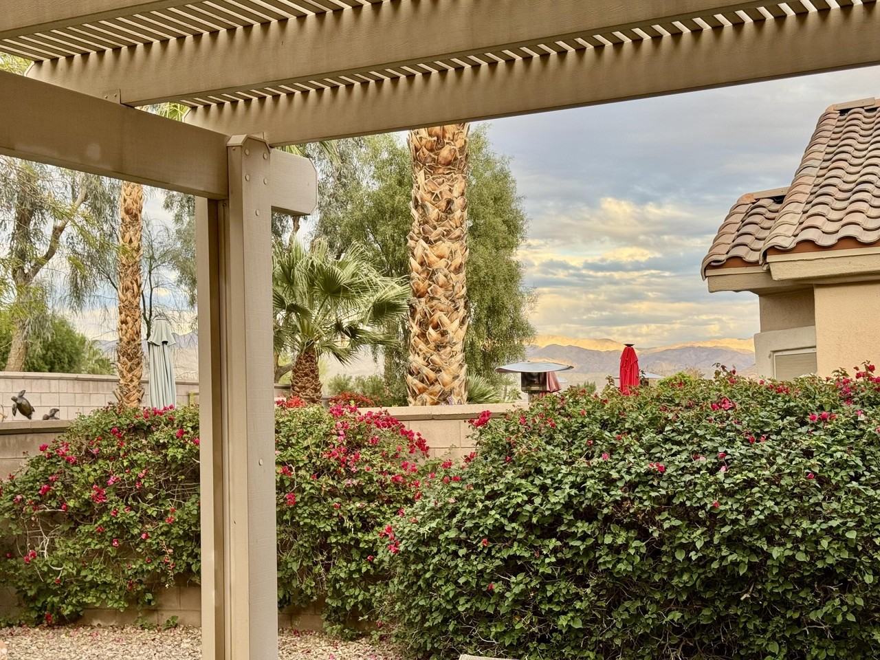 78686 Hampshire Ave - Photo 4 of 22