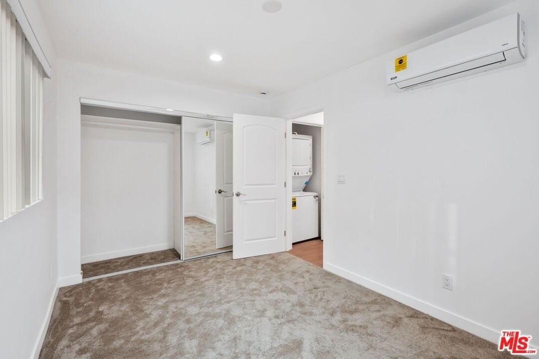 2754 Dalemead St - Photo 6 of 10