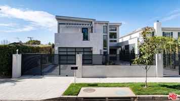 featured image of 159 S Bowling Green Way