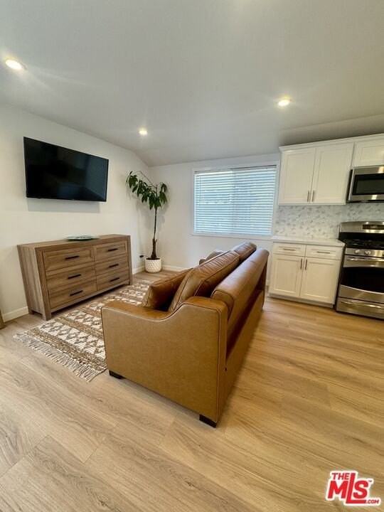 132 N Carson Rd Unit A #A - Photo 5 of 13