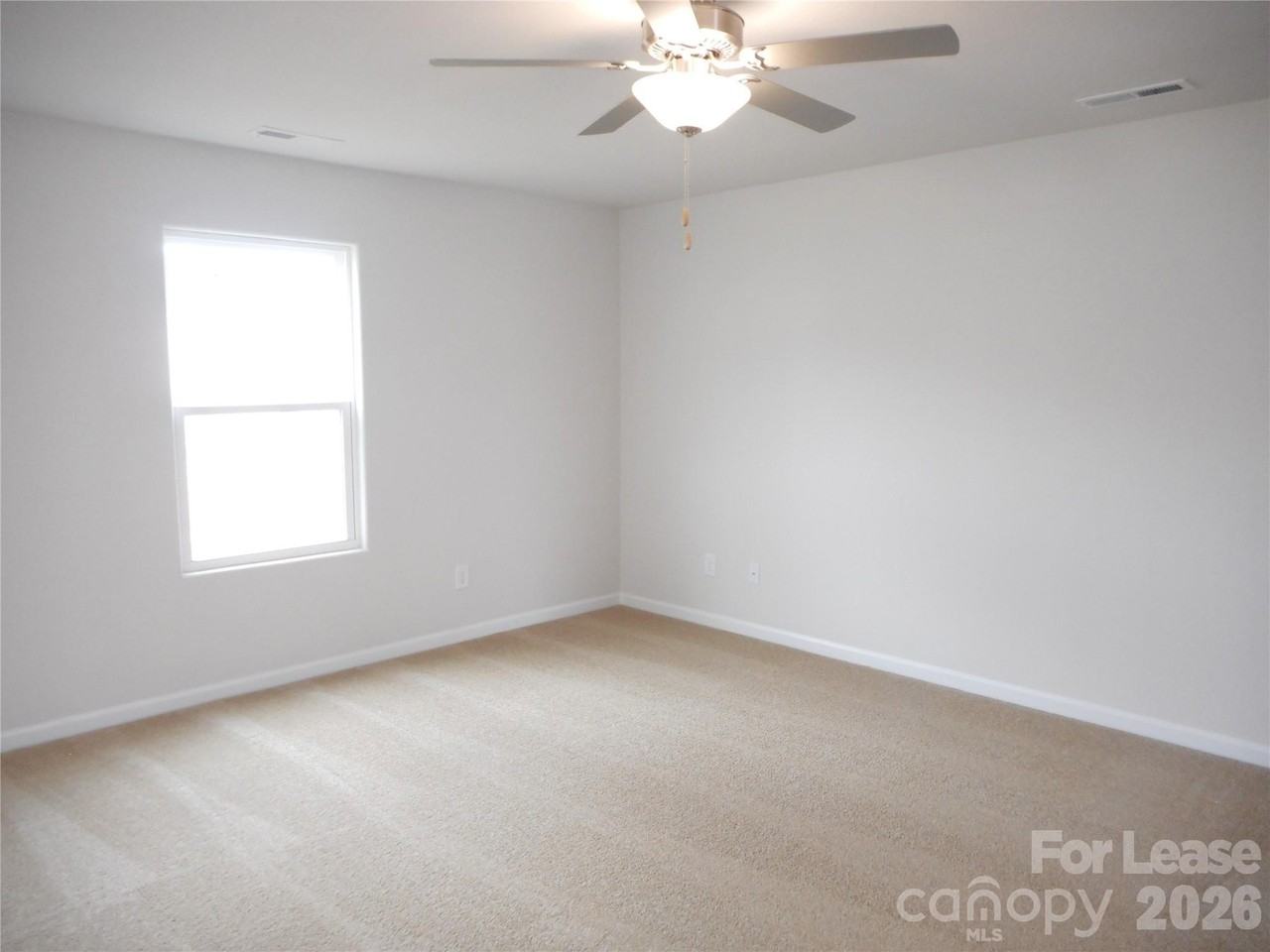 2219 Latimer Ln - Photo 7 of 18