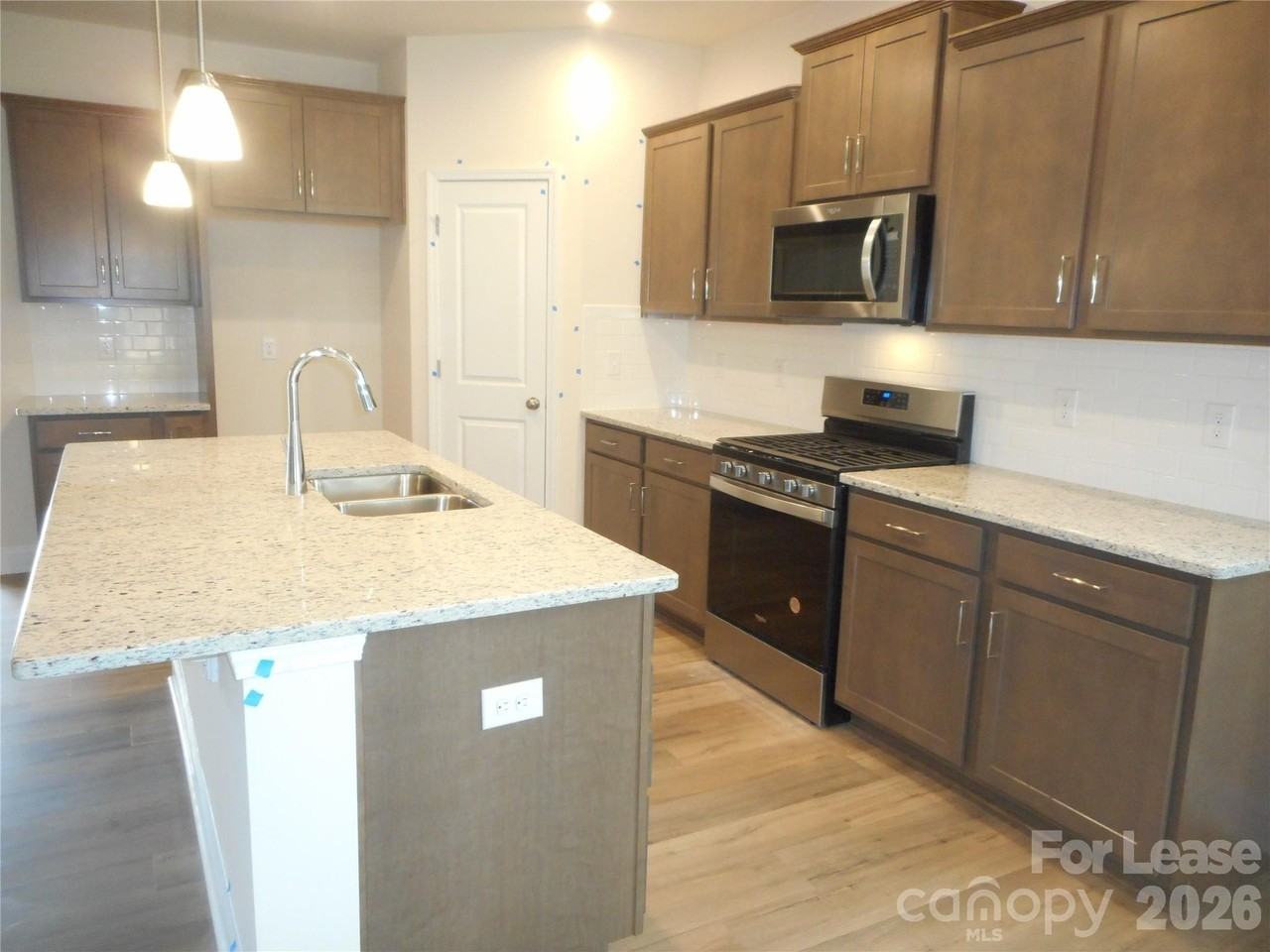 17015 Dogwood Creek Ln - Photo 7 of 24