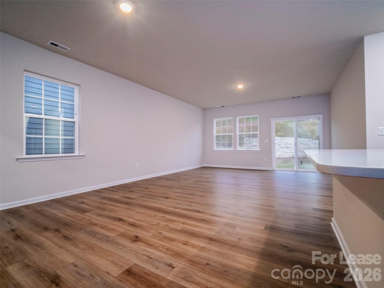 1616 Swallow Tail Dr - Photo 7 of 26