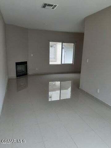 7337 Balboa Blvd Unit 5 #5 - Photo 3 of 15