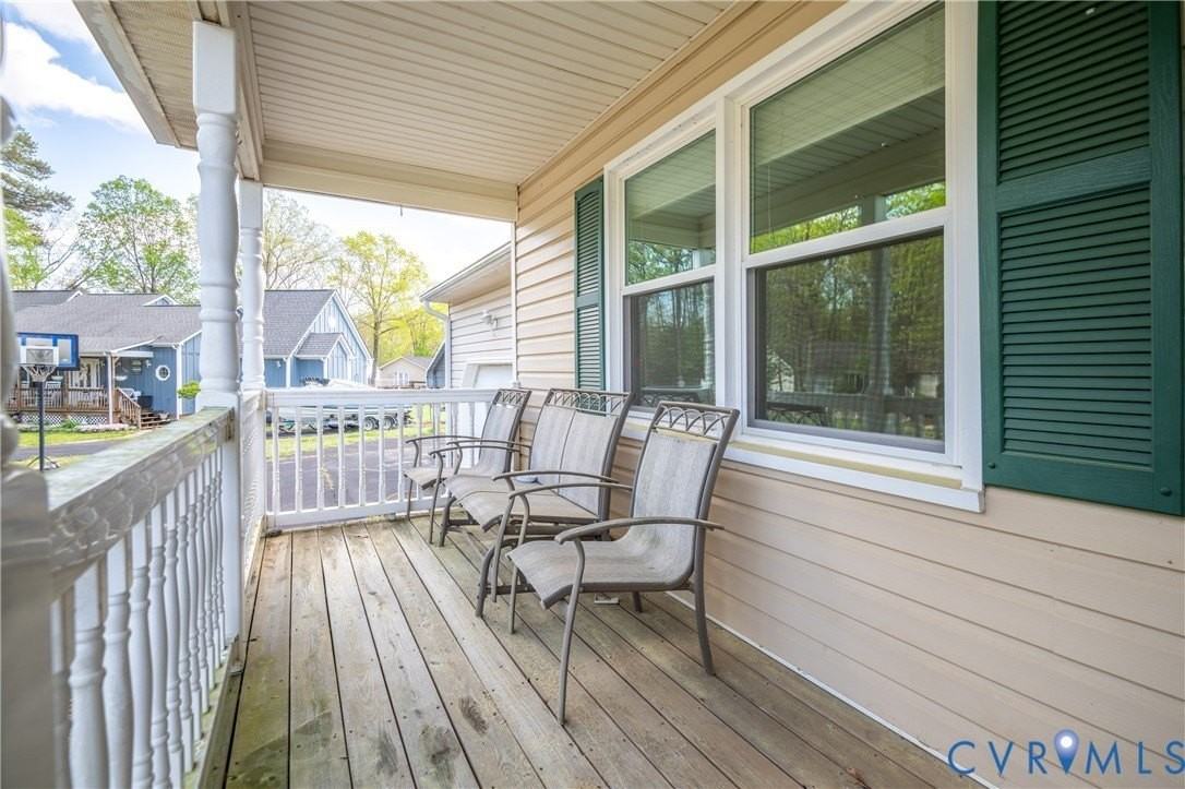 7156 Birchwood Cir - Photo 4 of 49