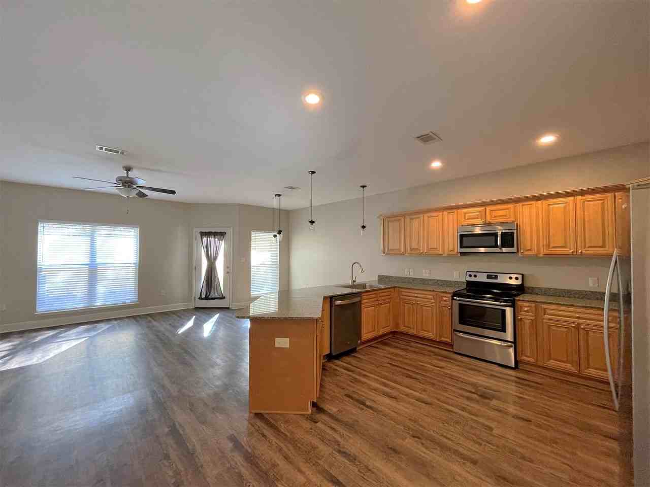 505 Arbor Lake Dr - Photo 2 of 21