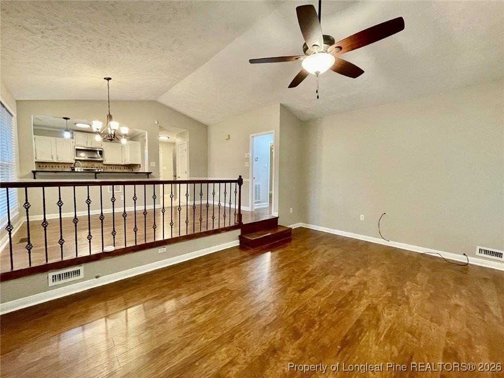 431 Offing Dr - Photo 7 of 34