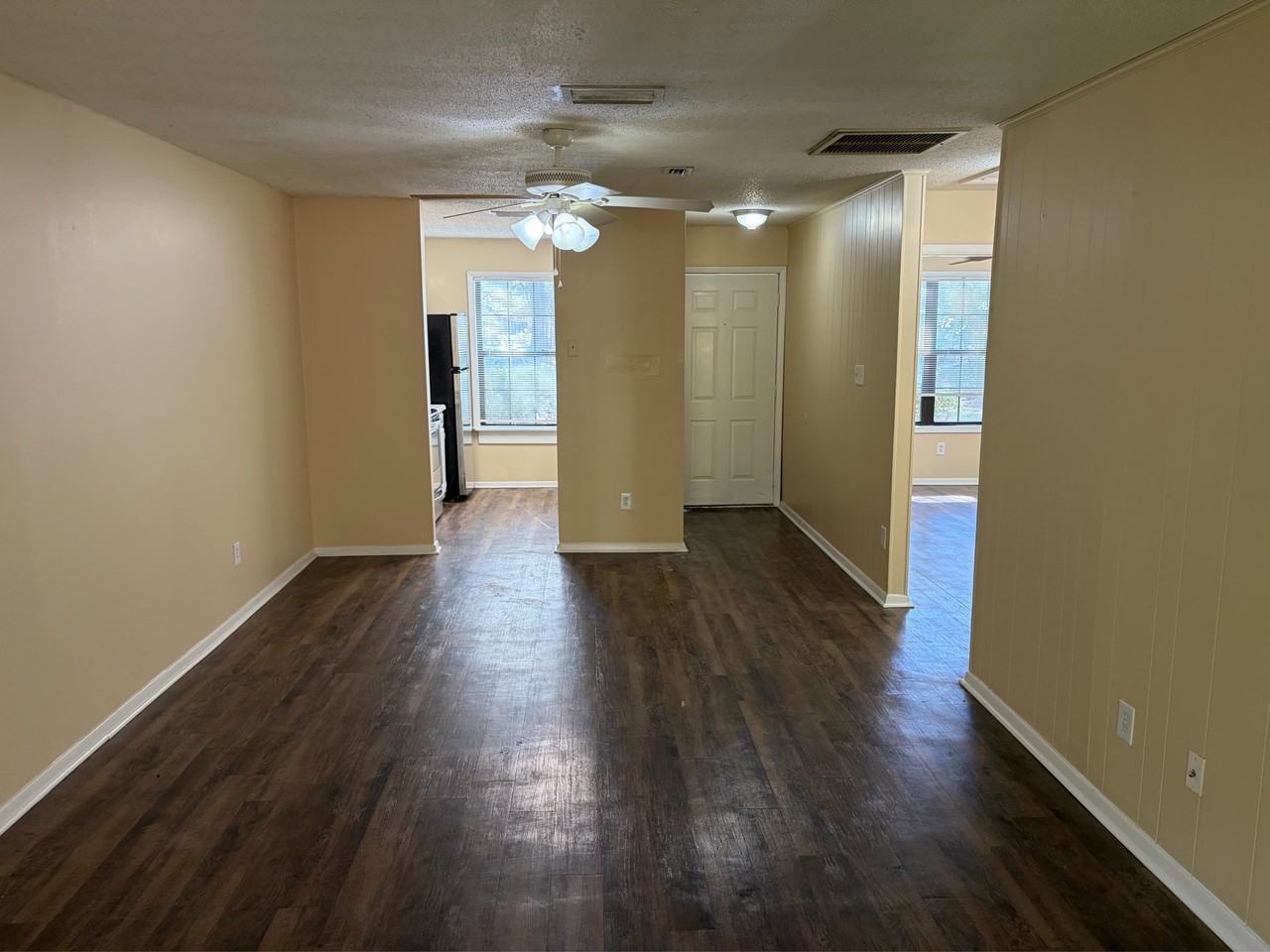 2346 Horne Avenue3 #3 - Photo 4 of 13