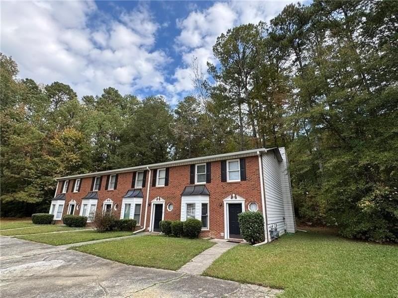 1105 Booth Ct Sw Unit 1105 #1105 - Photo 3 of 28