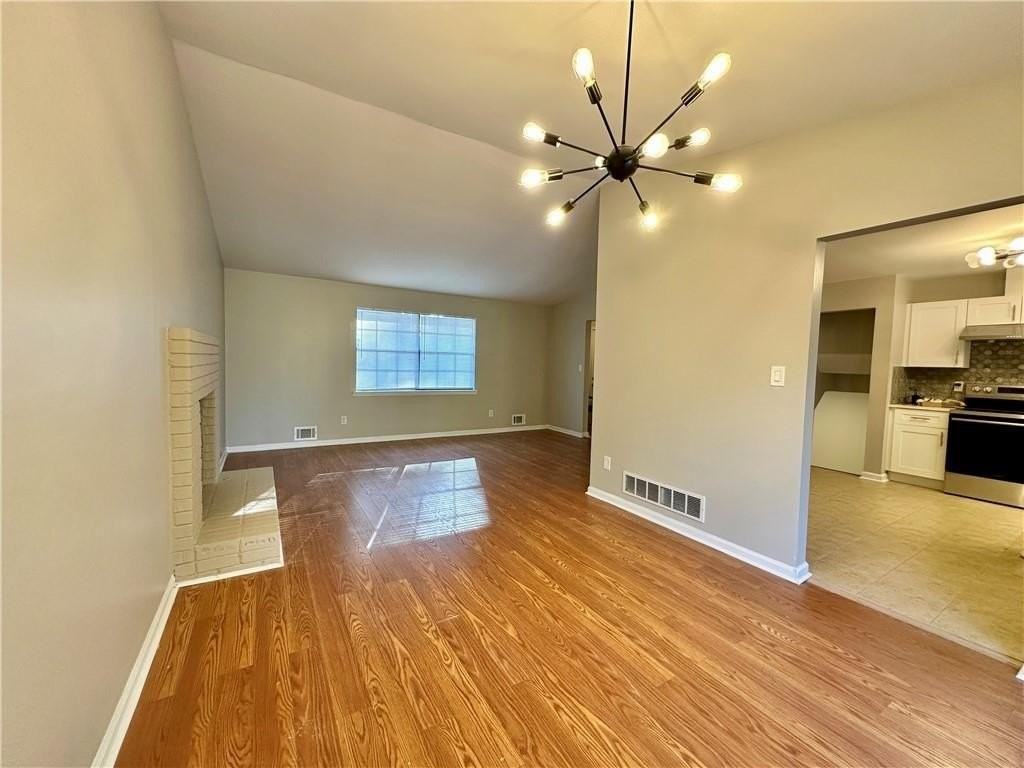 7413 Penland Dr - Photo 5 of 19