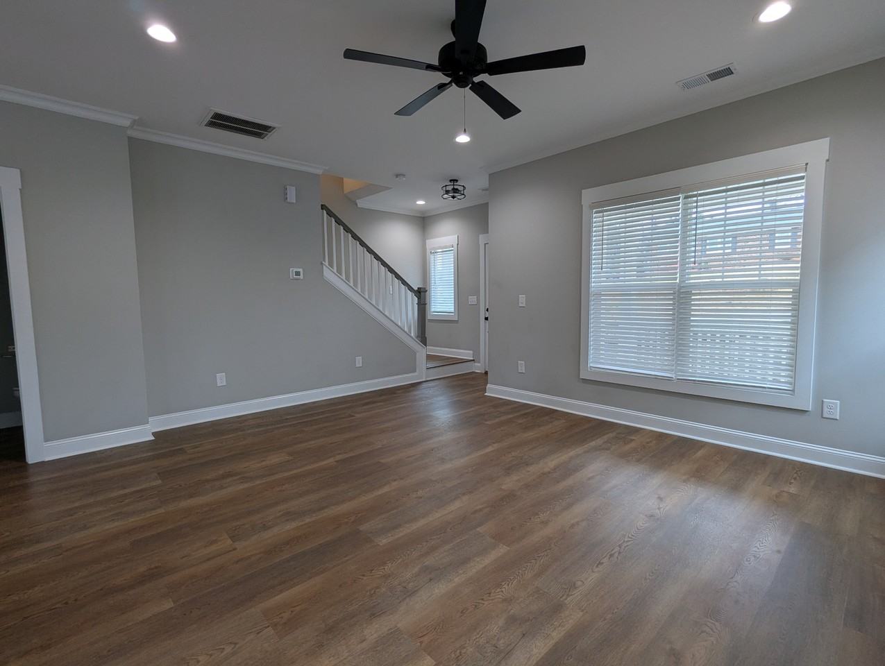 568 Lowndes Hill Rd #A - Photo 4 of 24