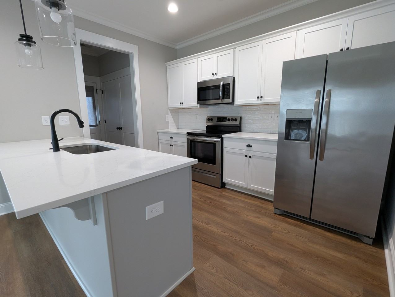 568 Lowndes Hill Rd #A - Photo 6 of 24