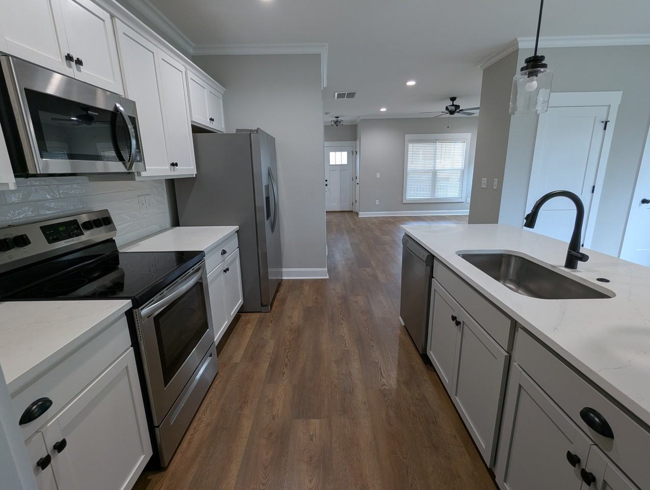 568 Lowndes Hill Rd #A - Photo 7 of 24