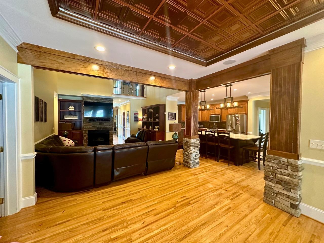 4 Fife Ct #1 - Photo 5 of 20