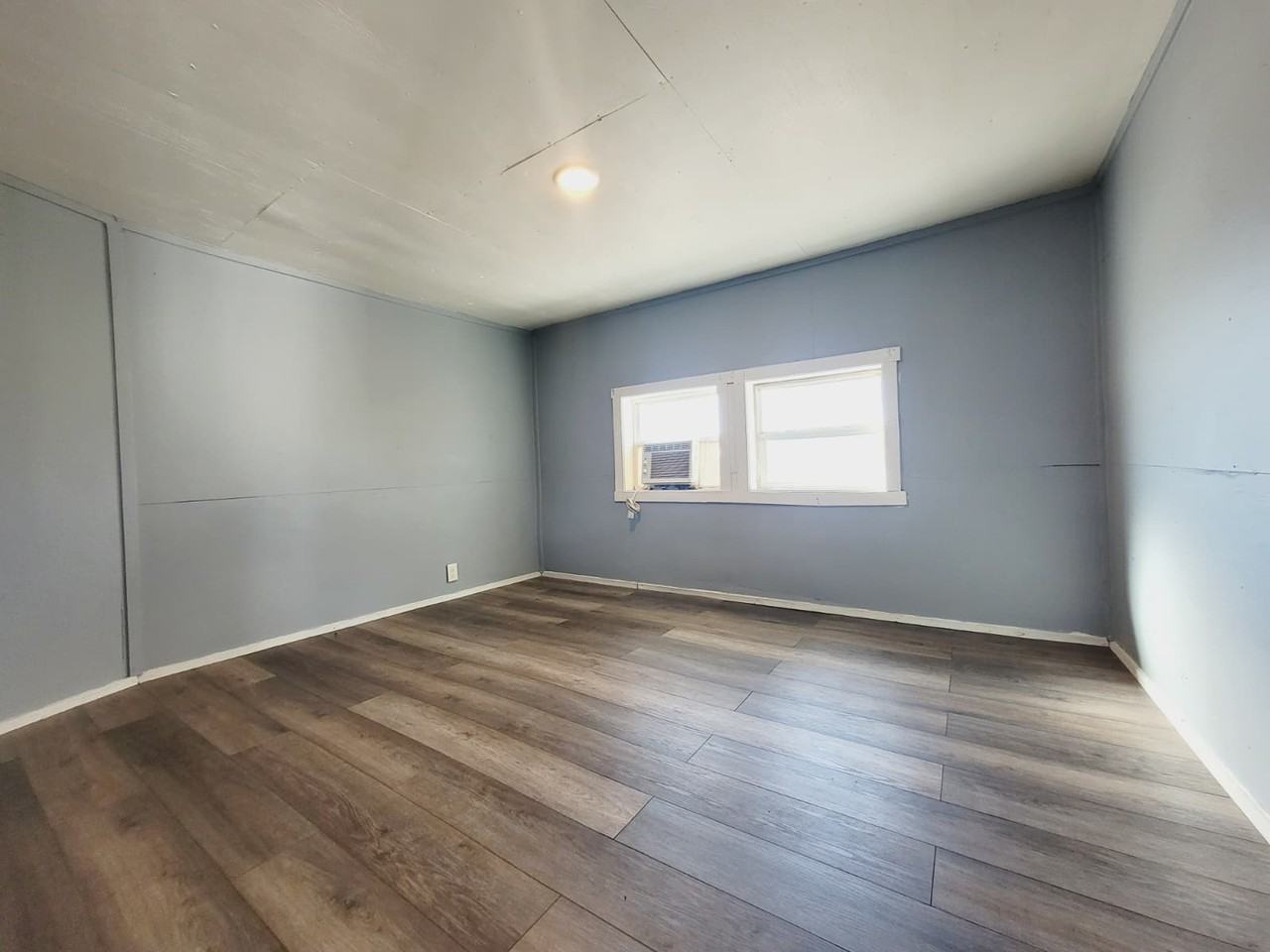 375 N Greenwich St #2 - Photo 2 of 7