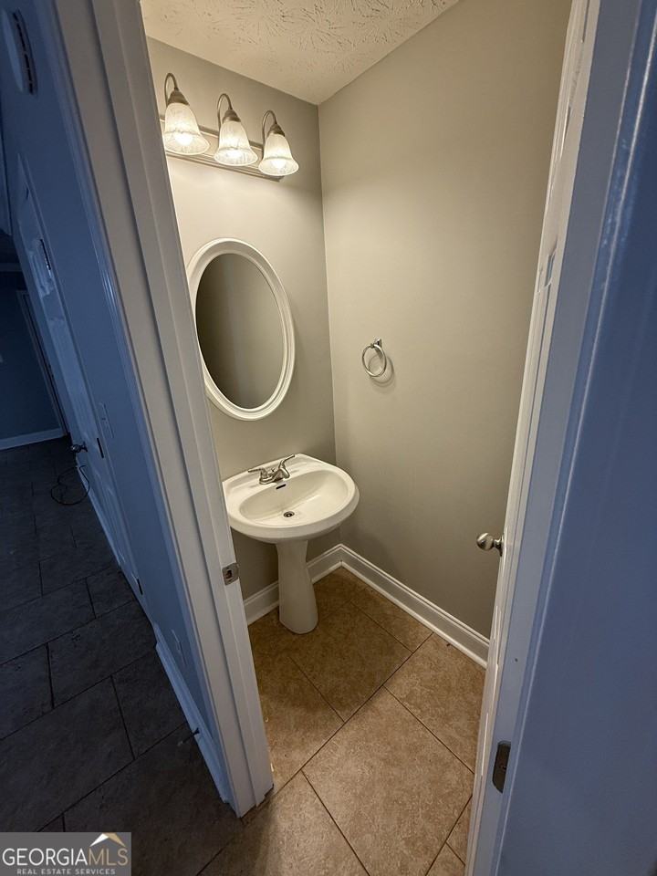 105 Westchester Dr Apt A3 #A3 - Photo 4 of 14