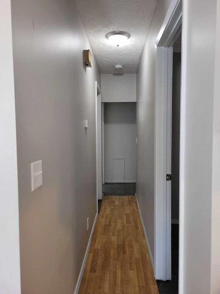 612 N Washington St #1 - Photo 4 of 16