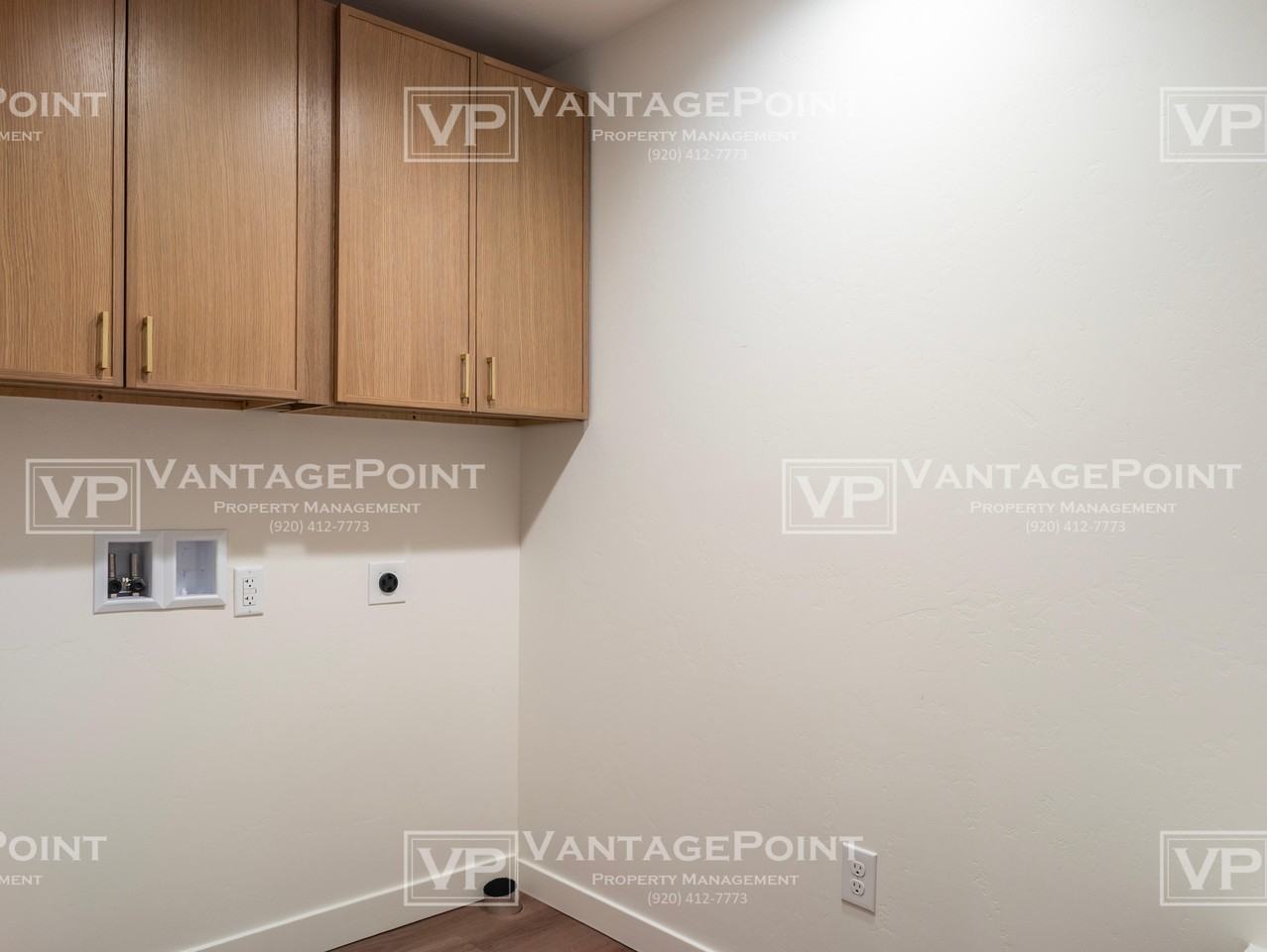 3010 - 3012 Woodward Way - Photo 7 of 19