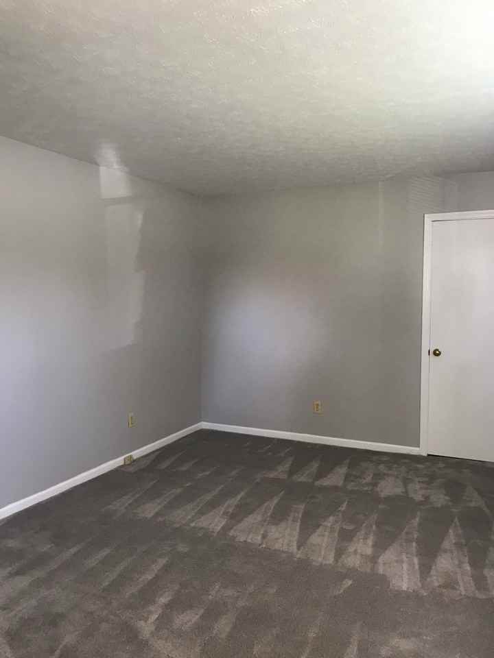 114.5 Brenda - Photo 2 of 12