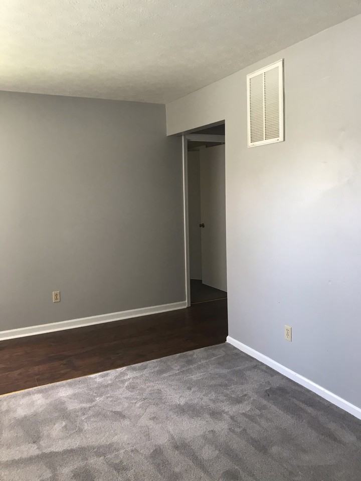 114.5 Brenda - Photo 4 of 12