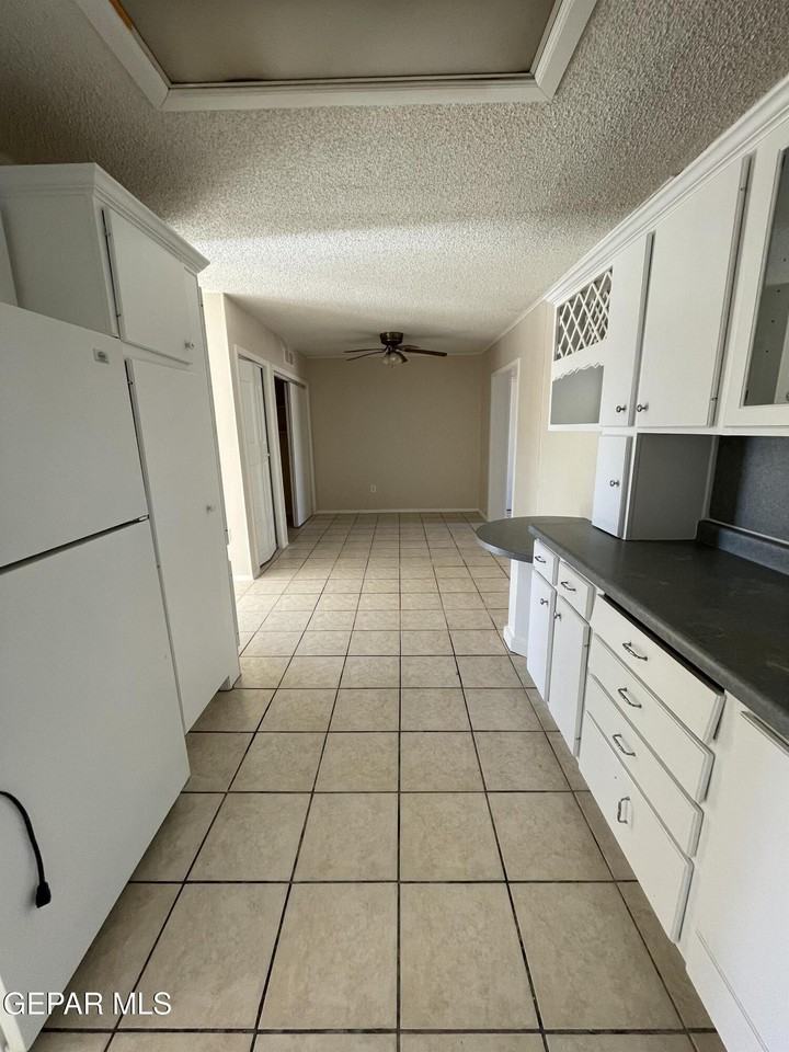 4917 Ajax Ct - Photo 6 of 18