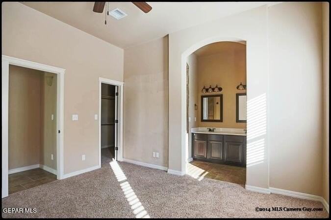 3642 Grand Bahamas Dr - Photo 4 of 15