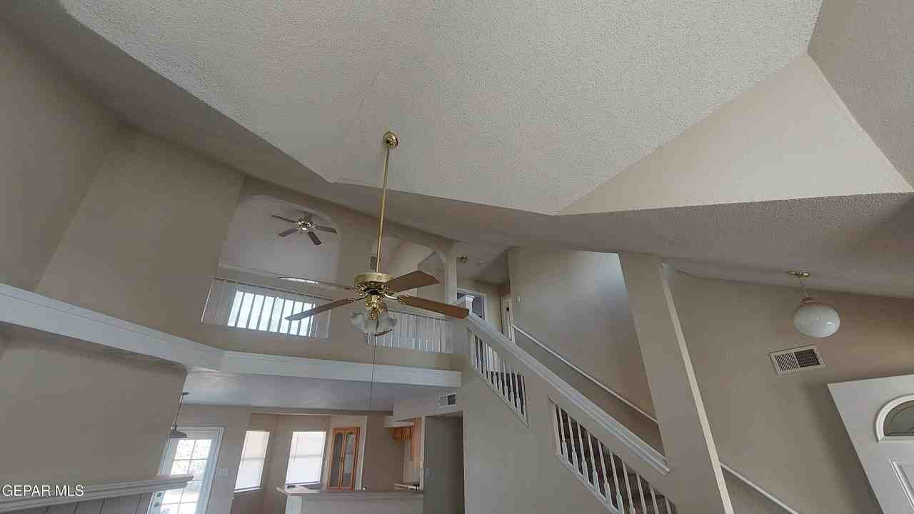 7744 Luz De Camino Way - Photo 6 of 36