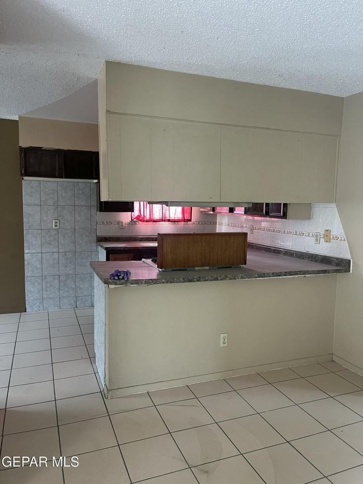 2820 E Glen Dr Unit A #AB - Photo 5 of 8