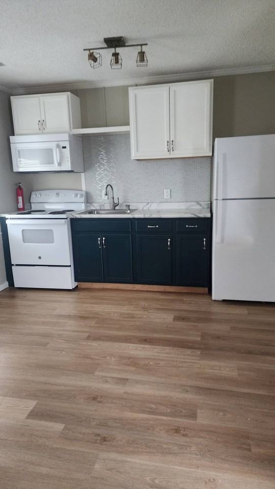 10 Pencil Lane - Photo 5 of 19