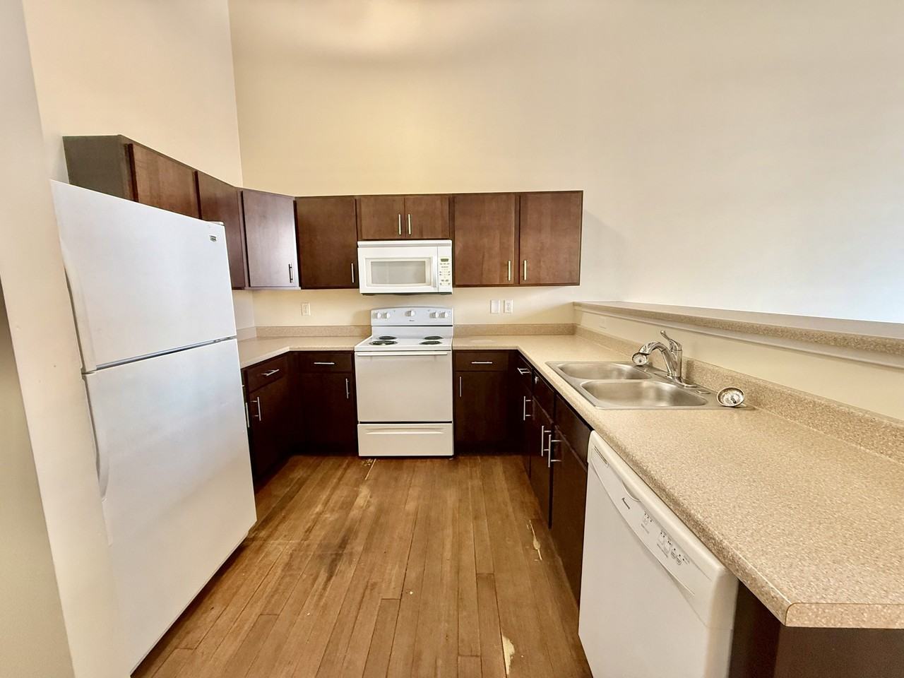 Phillips Lofts - Photo 7 of 30