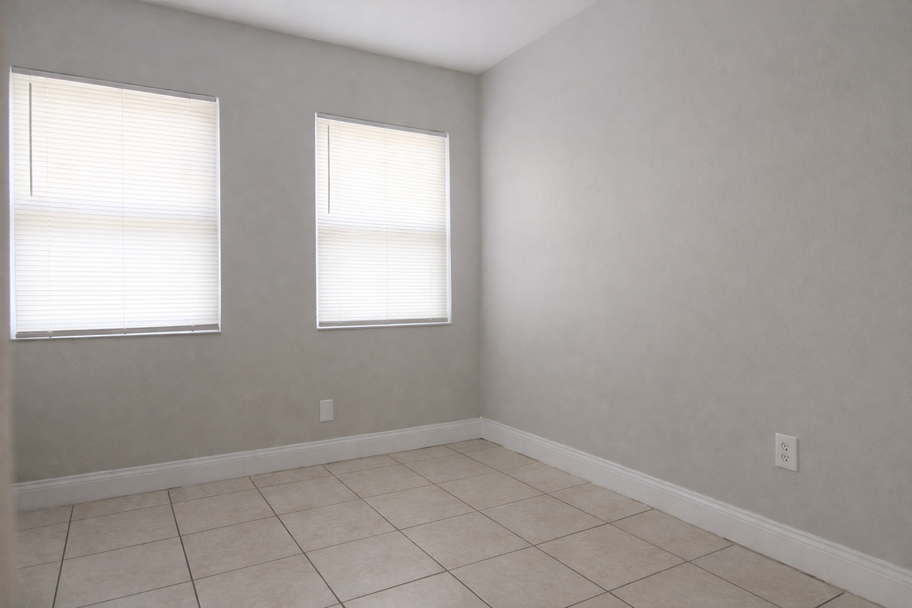 4812 Irvington Ave #1 - Photo 4 of 7