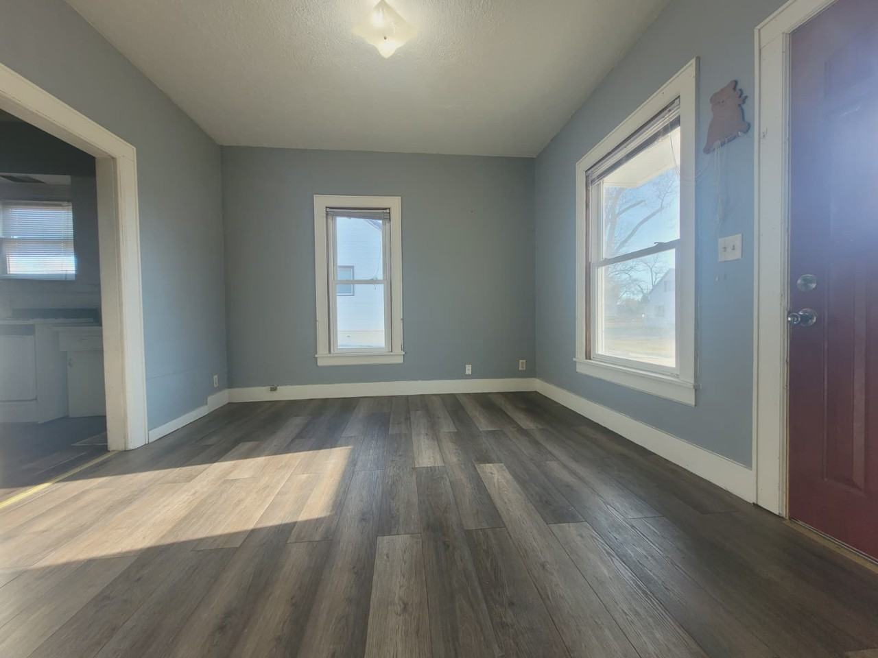 412 Yund St #1 - Photo 4 of 10