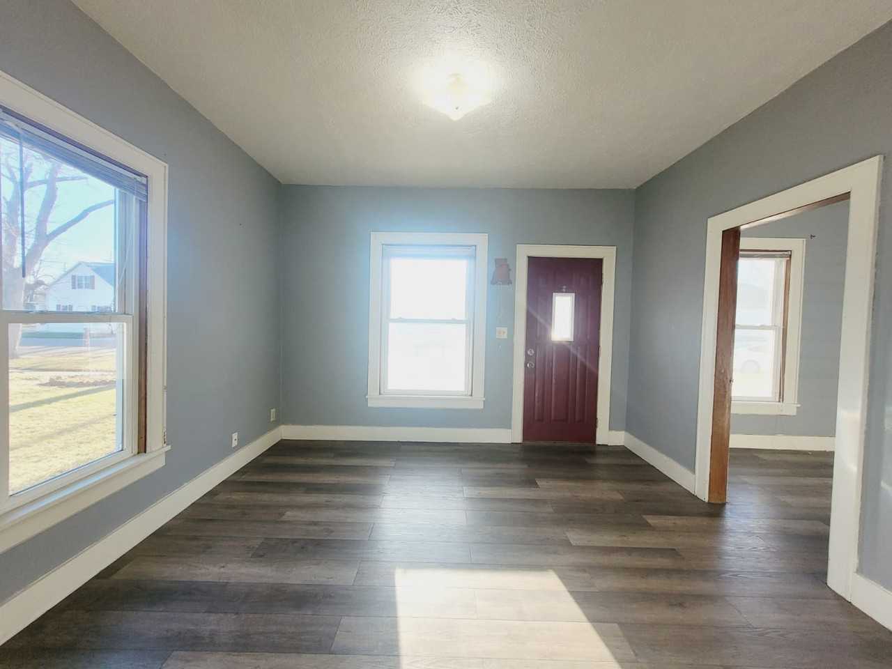 412 Yund St #1 - Photo 5 of 10