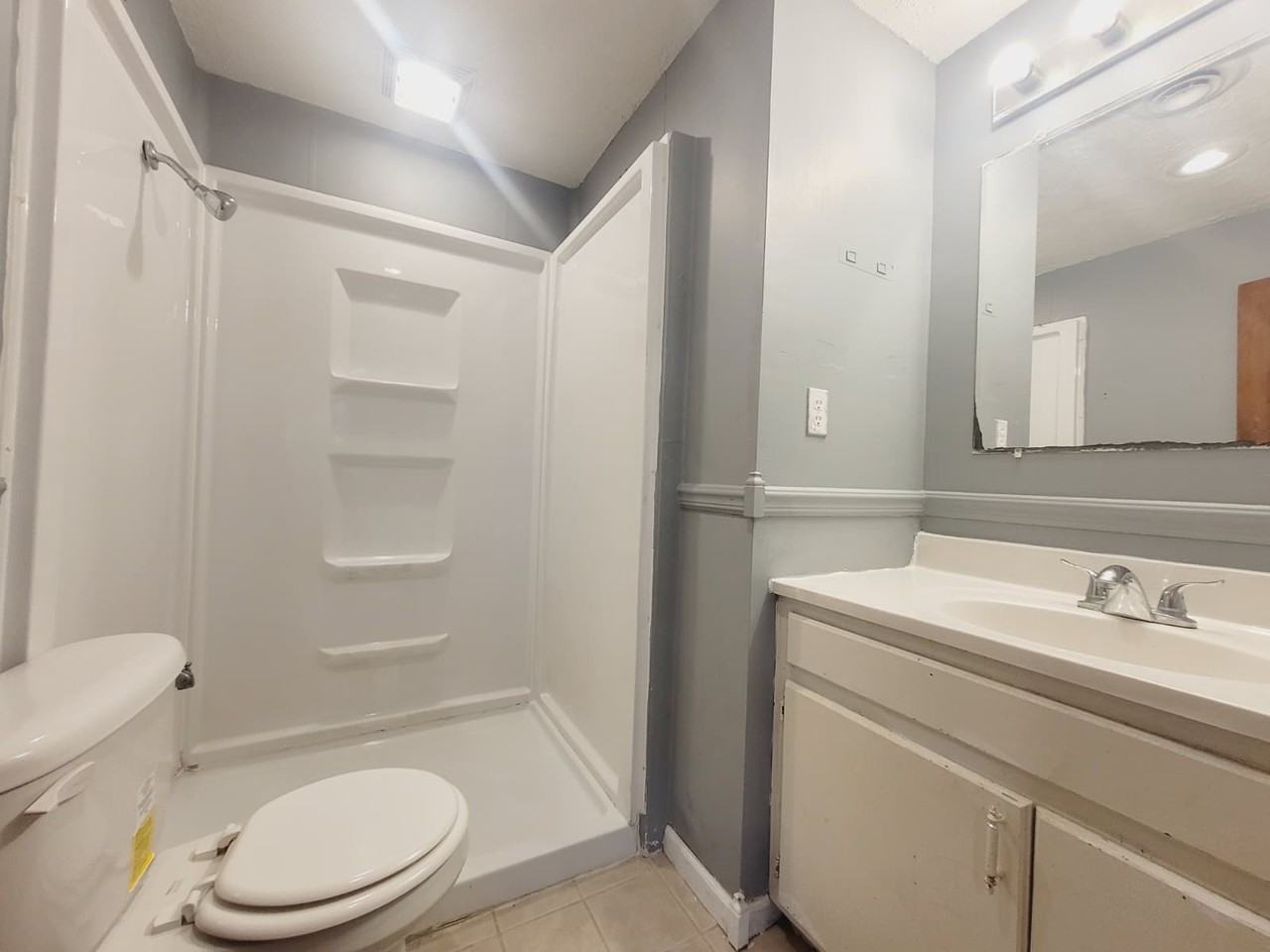 412 Yund St #1 - Photo 7 of 10