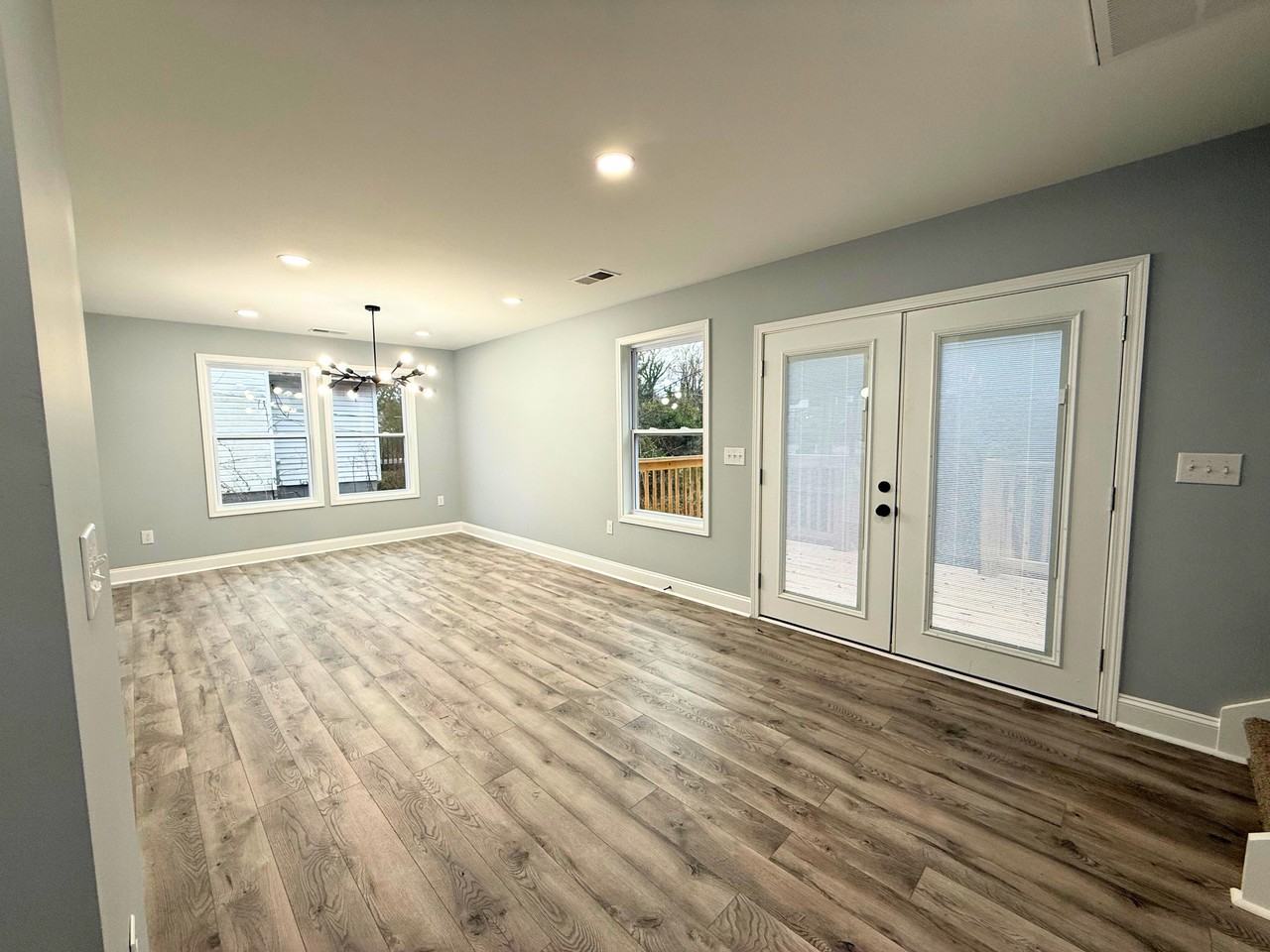 28 11th St #1 - Photo 2 of 18