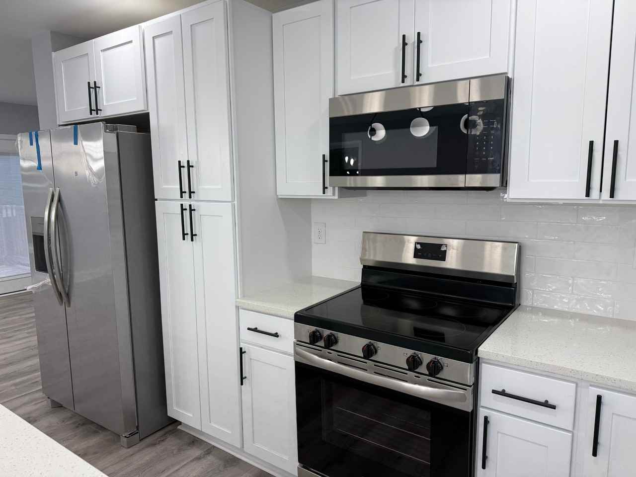 28 11th St #1 - Photo 4 of 18